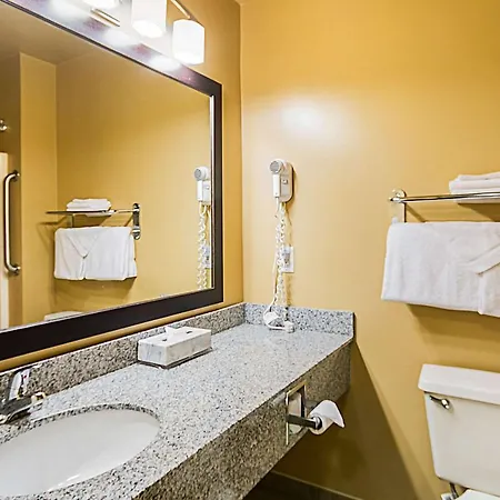 Quality Inn Fairmont Extérieur photo